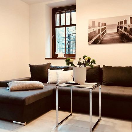 Apartamenty Aleksandry Apartament Przy Parku Swinoujscie Kültér fotó