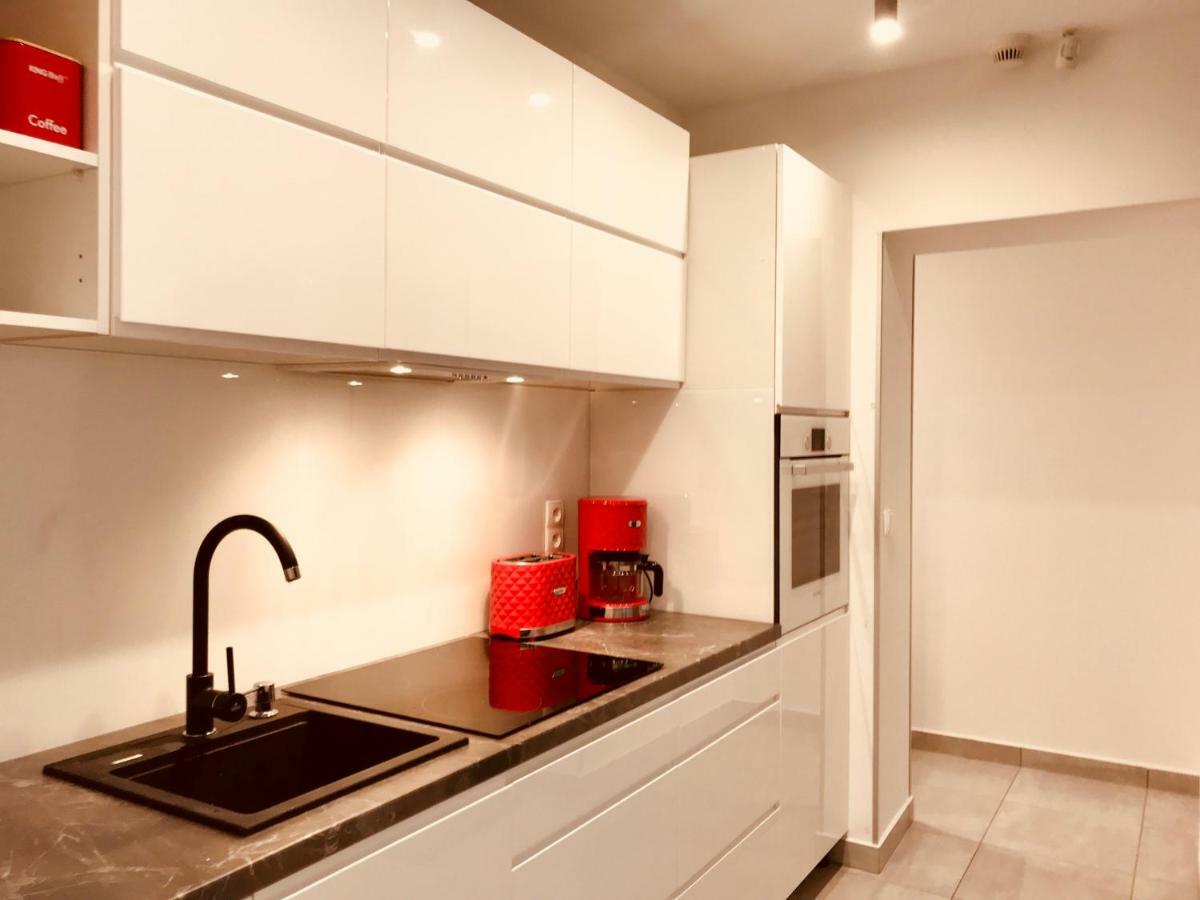 Apartamenty Aleksandry Apartament Przy Parku Swinoujscie Kültér fotó