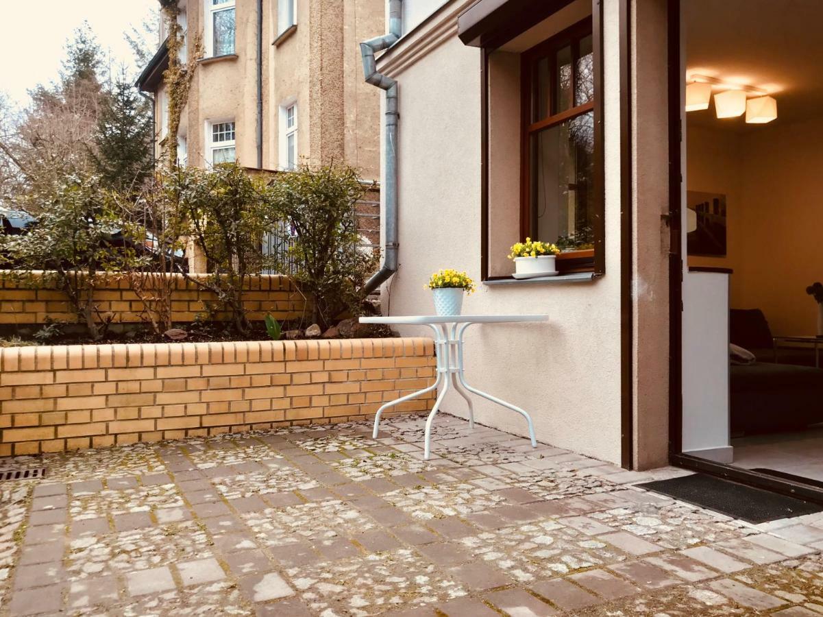 Apartamenty Aleksandry Apartament Przy Parku Swinoujscie Kültér fotó